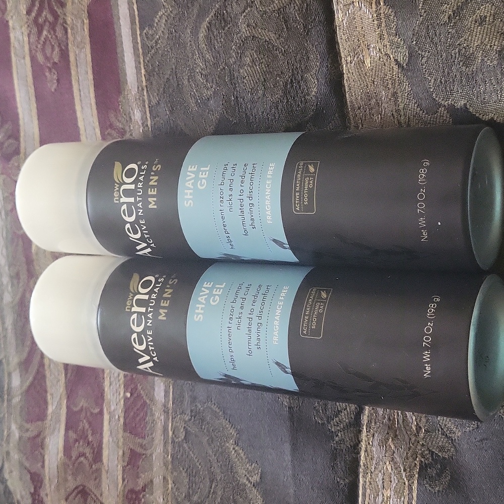 Aveeno trio shaving full size shaving creme top.of line look handsome clean bag